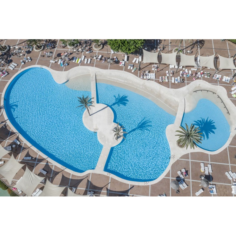 Memmingen - Calas de Mallorca - Hotel Club Cala Romani