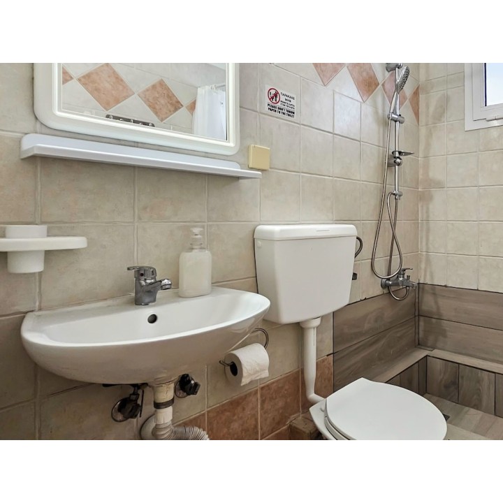 Memmingen - Paralía - Chariclia Hotel