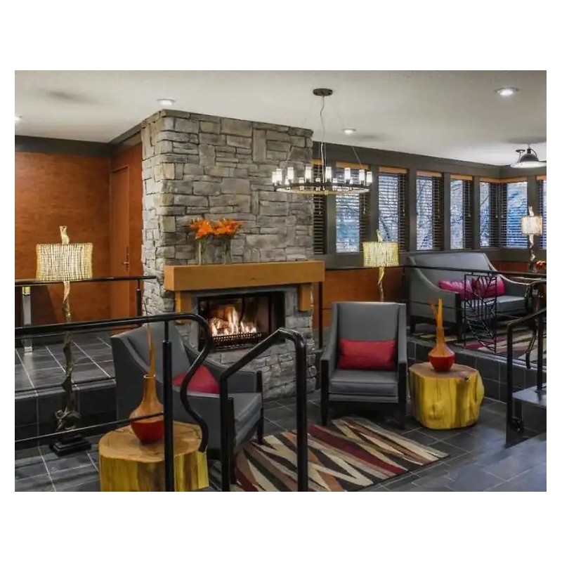 Whistler Village Inn & Suites