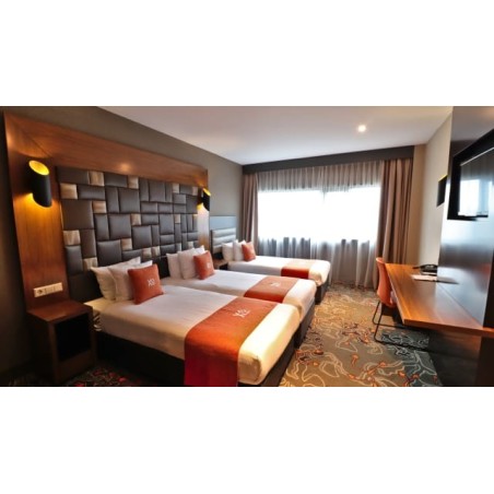 XO Hotels Park West