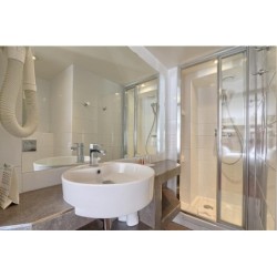 Mondial Hotel