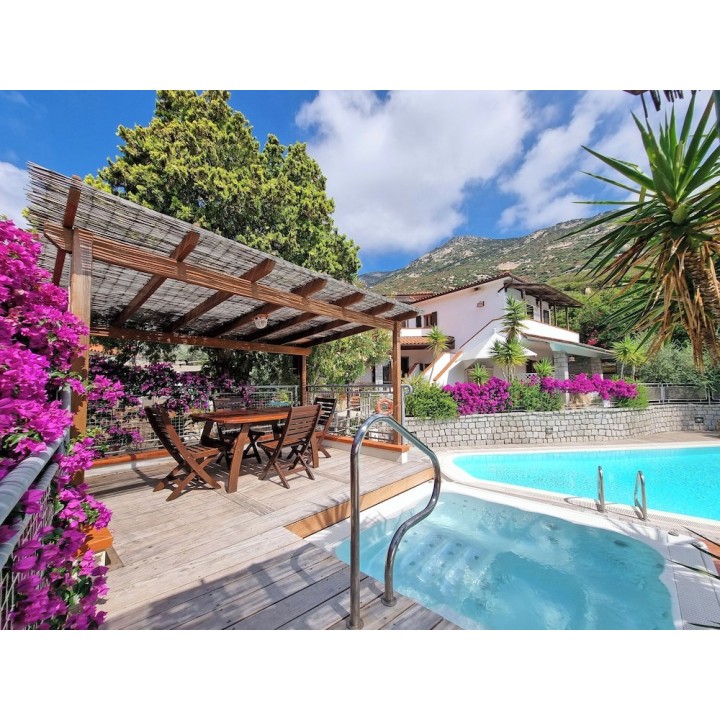 München - Marina di Campo - Eco Hotel Montemerlo