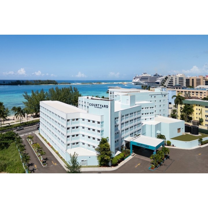 München - Nassau - Courtyard by Marriott Nassau Downtown/Junkanoo Beach