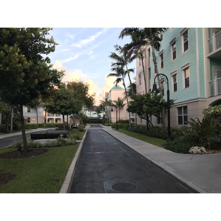 München - Nassau - Harborside Resort & Vacation Rentals at Atlantis