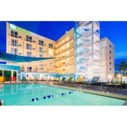 München - Nassau - Holiday Inn Express & Suites NASSAU