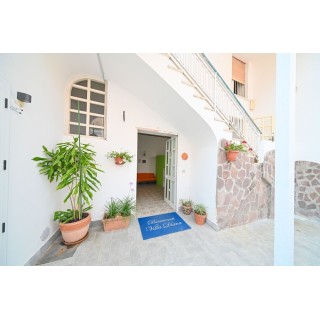 München - Neapel, Italien - Villa Diana - Beach & Rooms