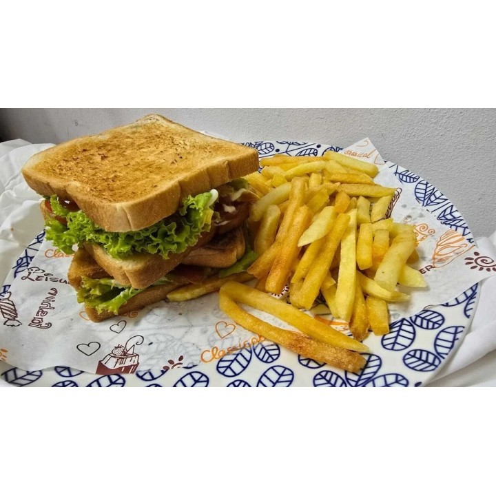 München - Phuket Town - Desa Phuket