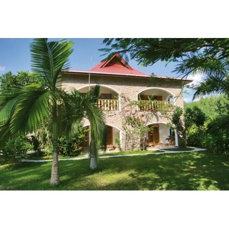 L'Hirondelle Self Catering Guest House