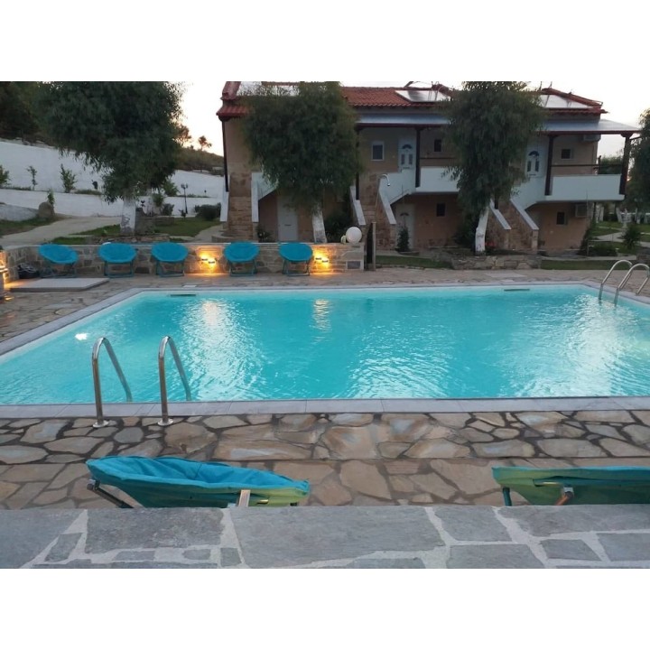 München - Toroni - Caretta Village