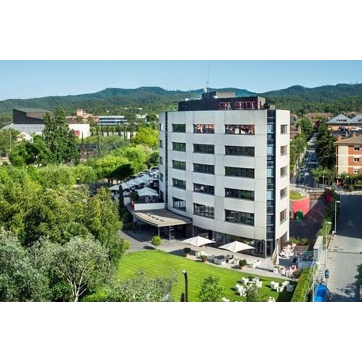 Nürnberg - Barcelona - El Sant Cugat, 4 estrellas superior