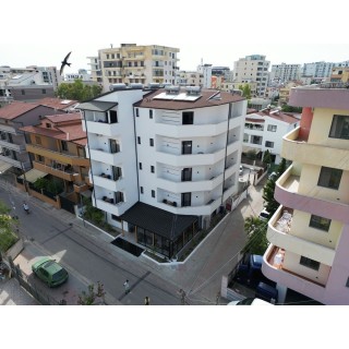 Nürnberg - Durres - MondurO Hotel