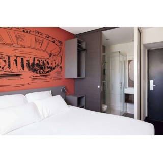 Nürnberg - Saint-Raphaël, Provence-Alpes-Côte d'Azur - Hôtel restaurant Kyriad Fréjus