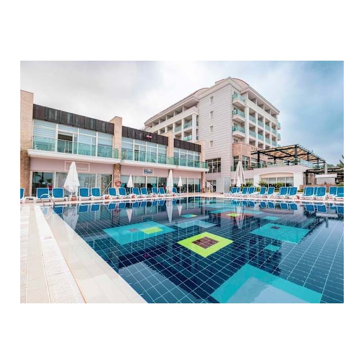 Sealife Buket Resort & Beach