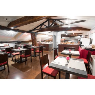 Petit Palace Arana Bilbao