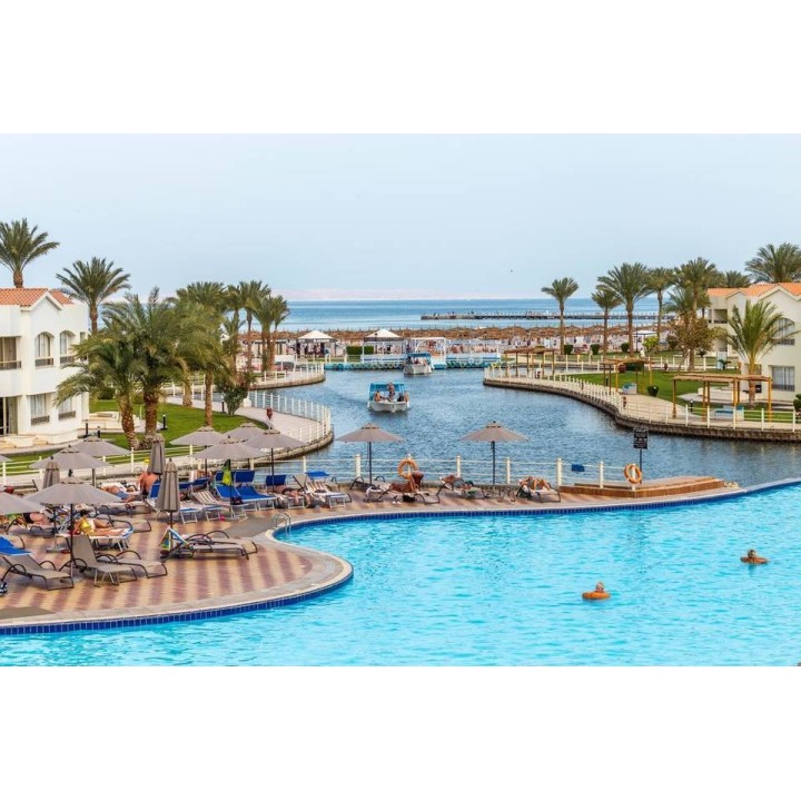 Pickalbatros Dana Beach Resort