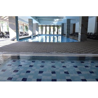 Port Side Resort Hotel