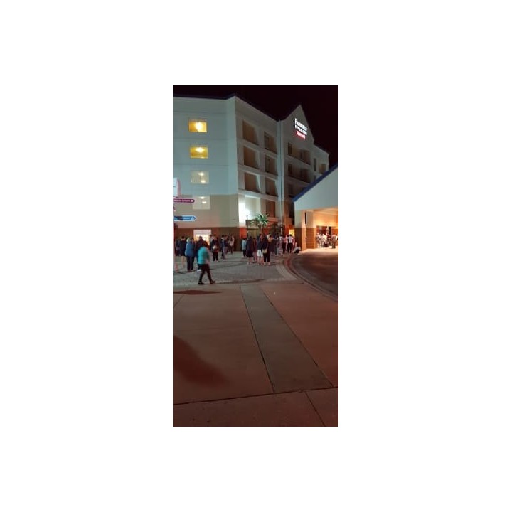 Hotel Fairfield Inn & Suites Orlando Lake Buena Vista in the Marriott Village