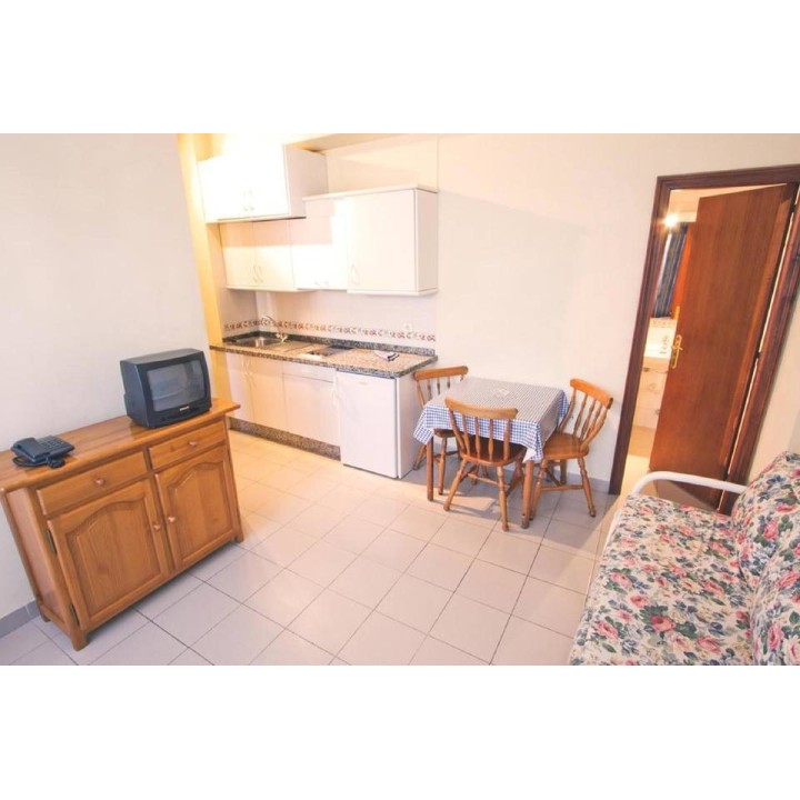 RF Apartamentos Bambi