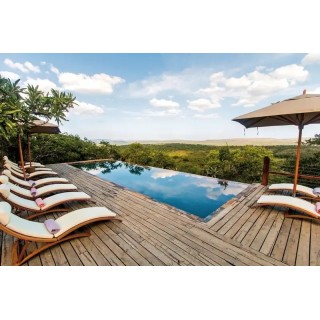 Rhino Ridge Safari Lodge