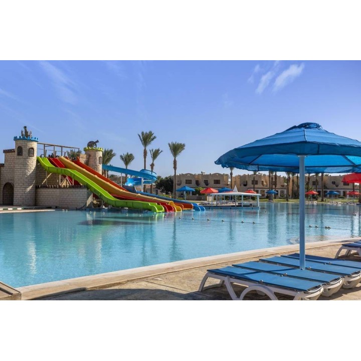 Royal Lagoons Resort & Aqua Park