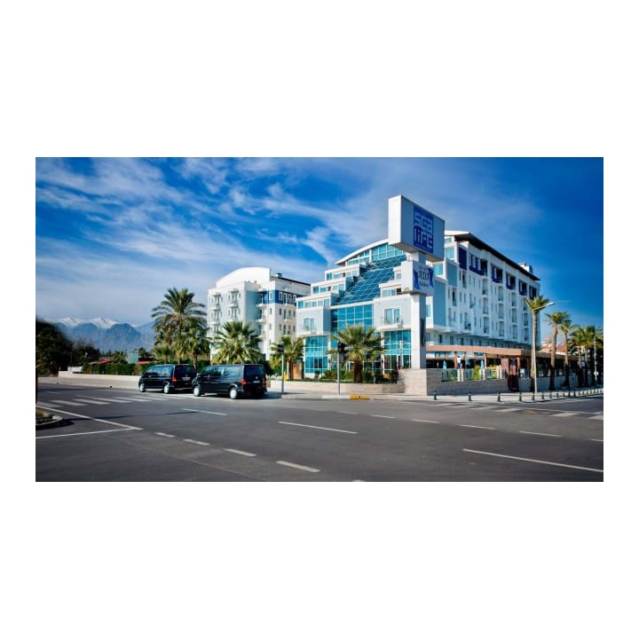 Sealife Family Resort Hotel