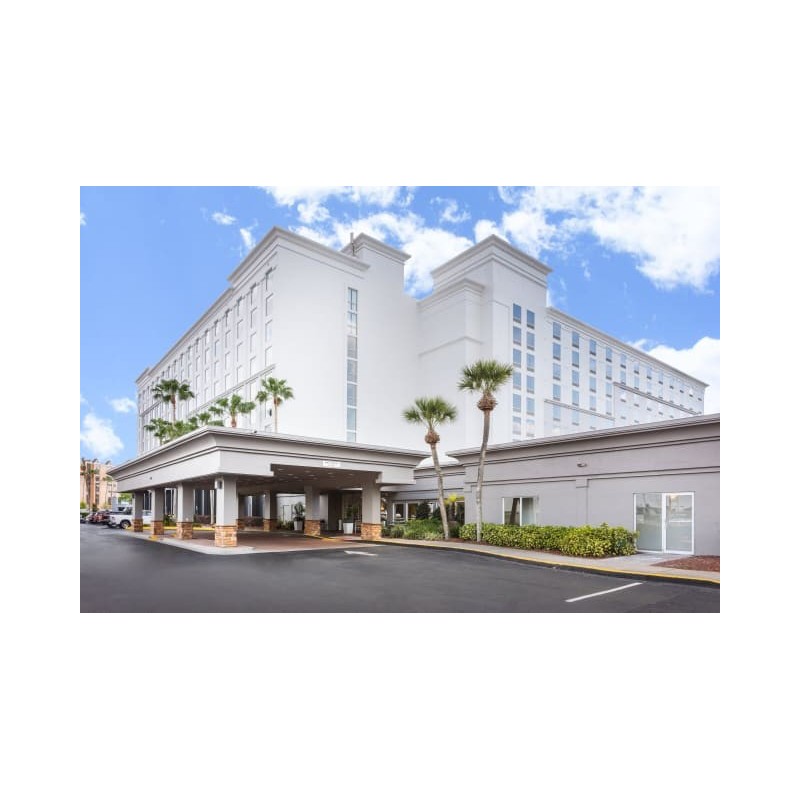 Holiday Inn Hotel & Suites Across From Universal Orlando