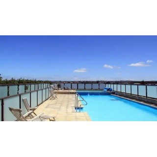 Spencer on Byron Hotel