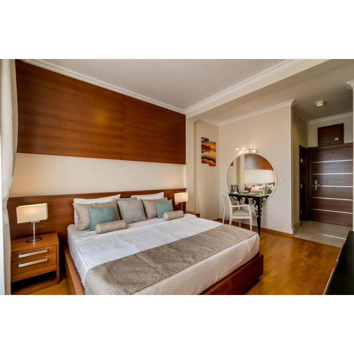 Stuttgart - Herceg Novi - Hedera Residence