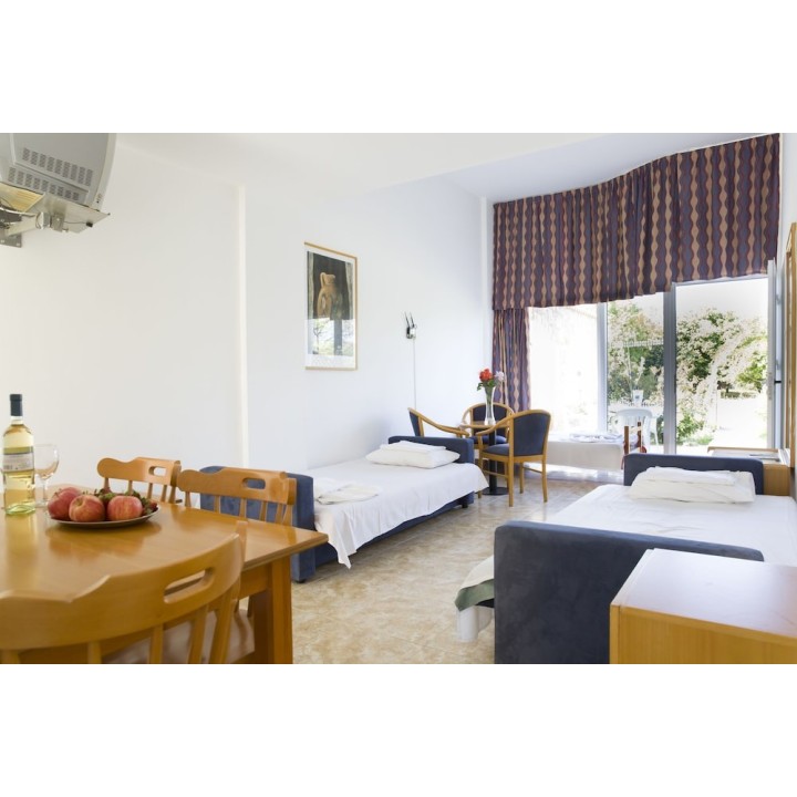 Stuttgart - Polis - Eliofos Elegant Maisonettes