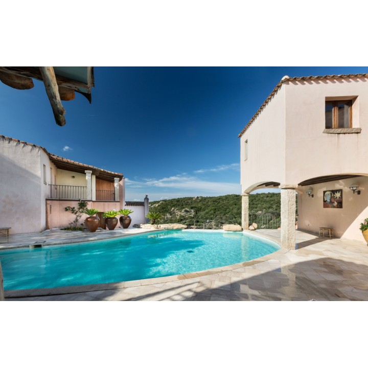 Stuttgart - Porto Rotondo - Hotel Arathena