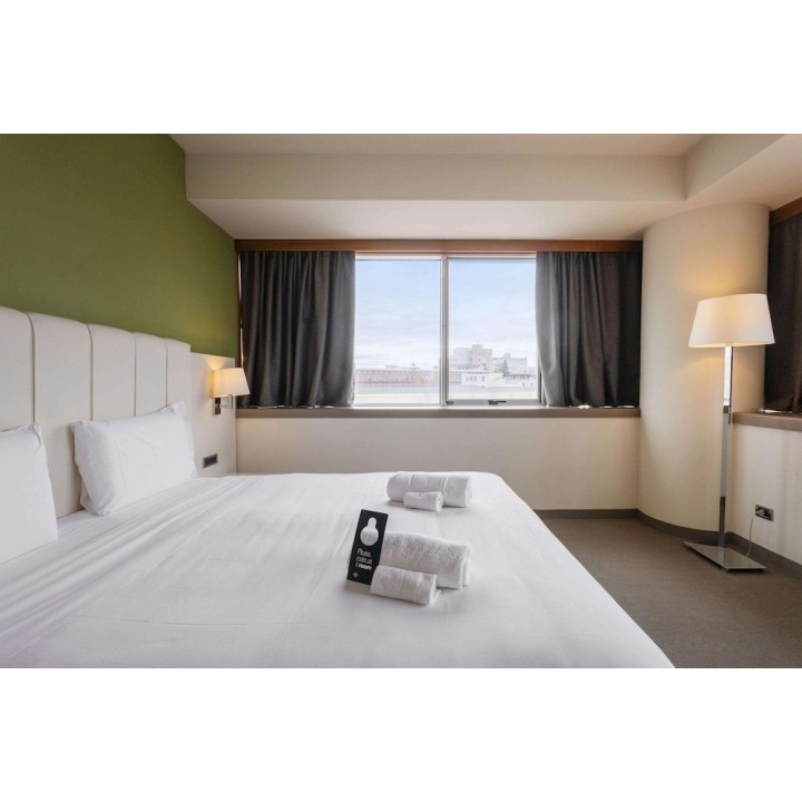 Stuttgart - Sizilien, Italien - B&B HOTEL Trapani Crystal