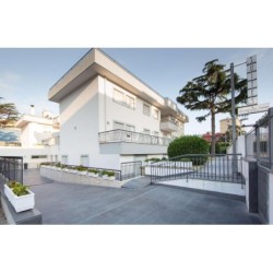 Suites & Residence