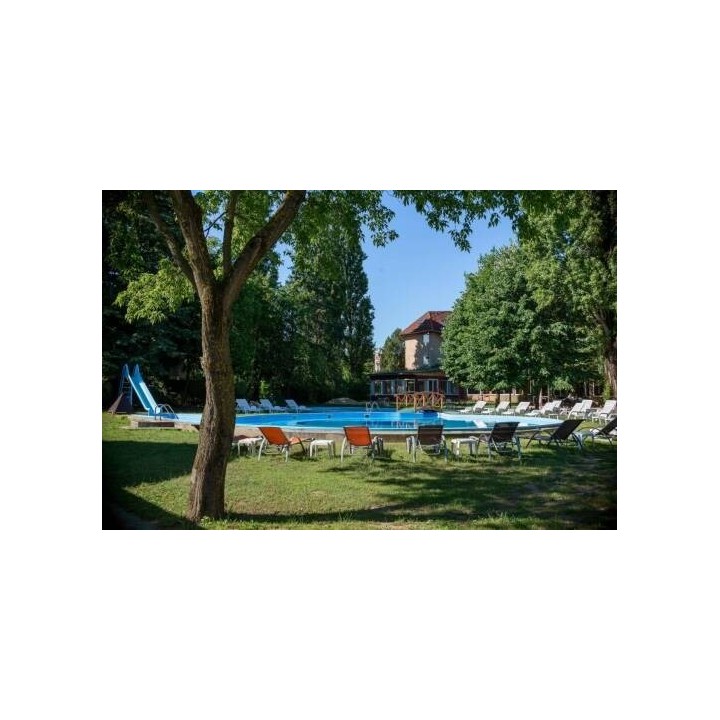 Szindbad Wellness Hotel