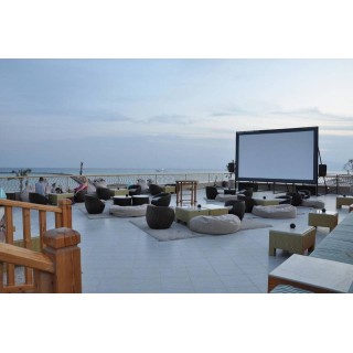 The Breakers Diving & Surfing Lodge