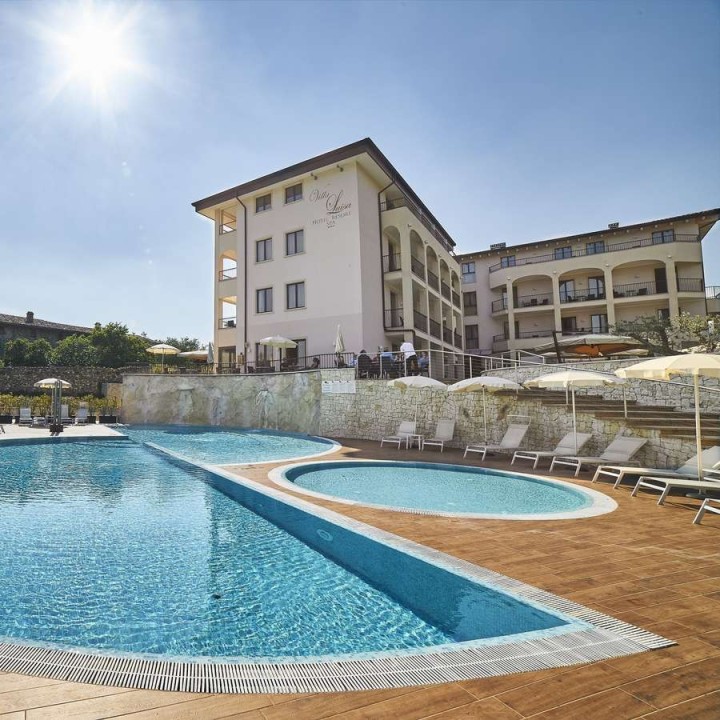 Traumurlaub am Gardasee zwischen Olivenbäumen und Palmen