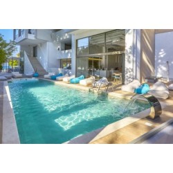 Triton Hotel
