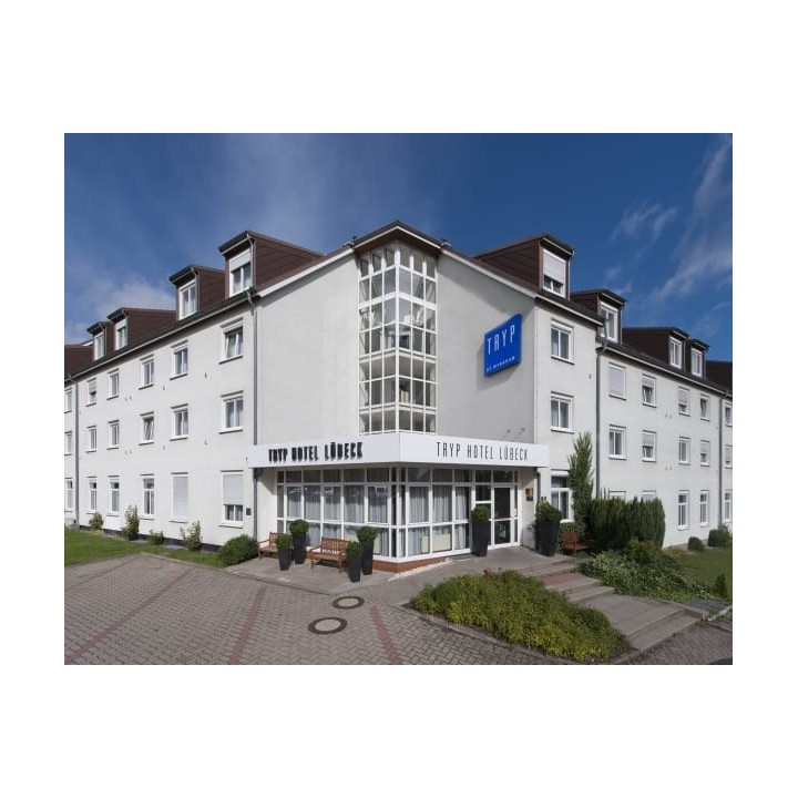 TRYP by Wyndham Luebeck Aquamarin Hotel