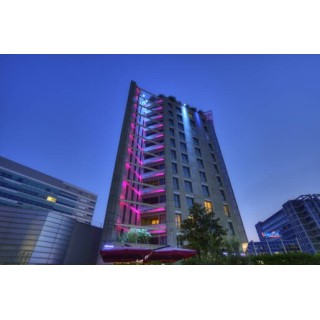 UNAHOTELS The One Milano