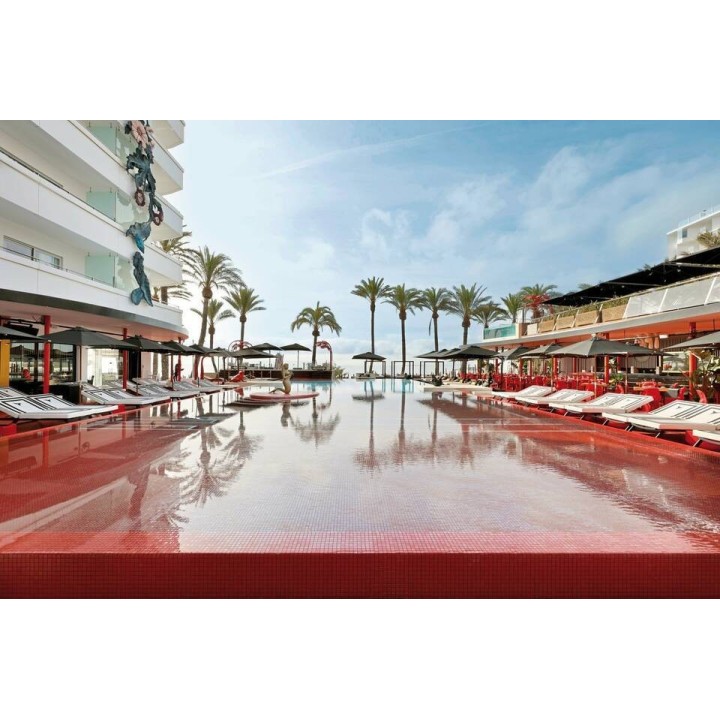 Ushuaïa Ibiza Beach Hotel