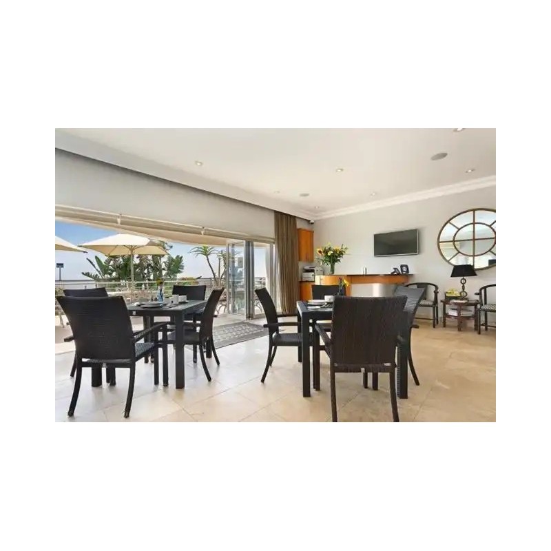 Vetho House