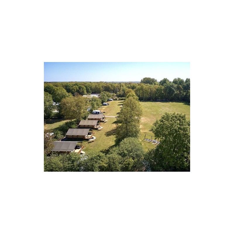 Camping De Bronzen Emmer