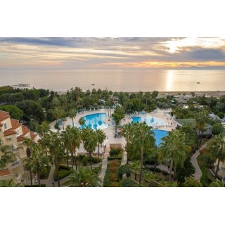 Iz Flower Side Beach Hotel