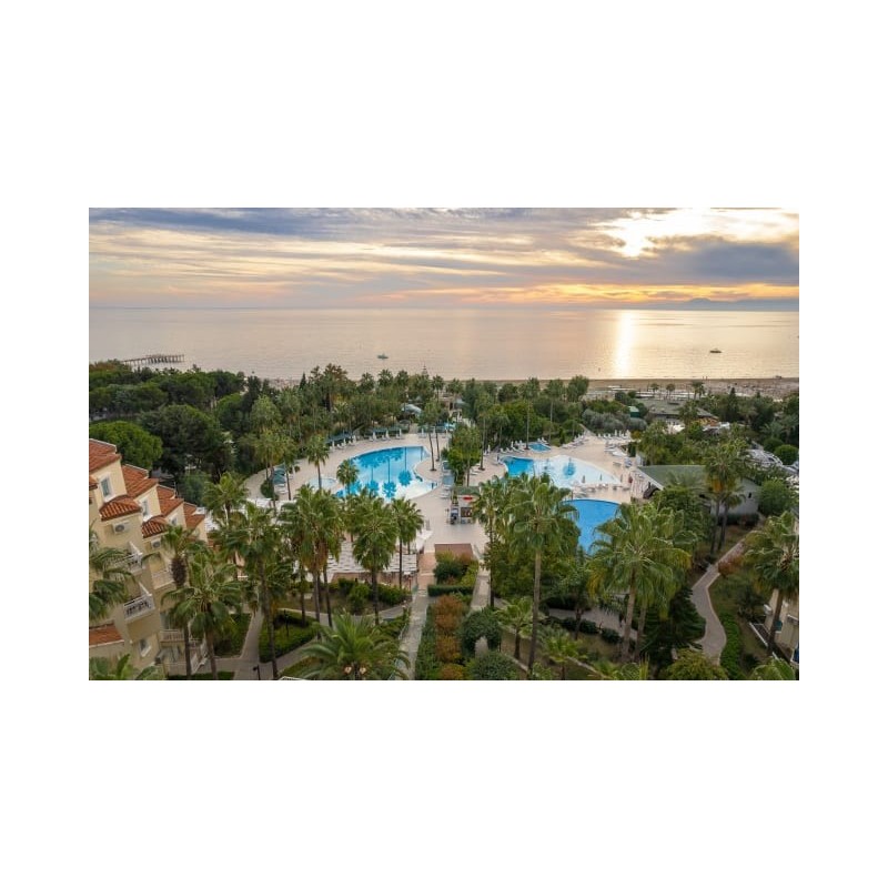 Iz Flower Side Beach Hotel