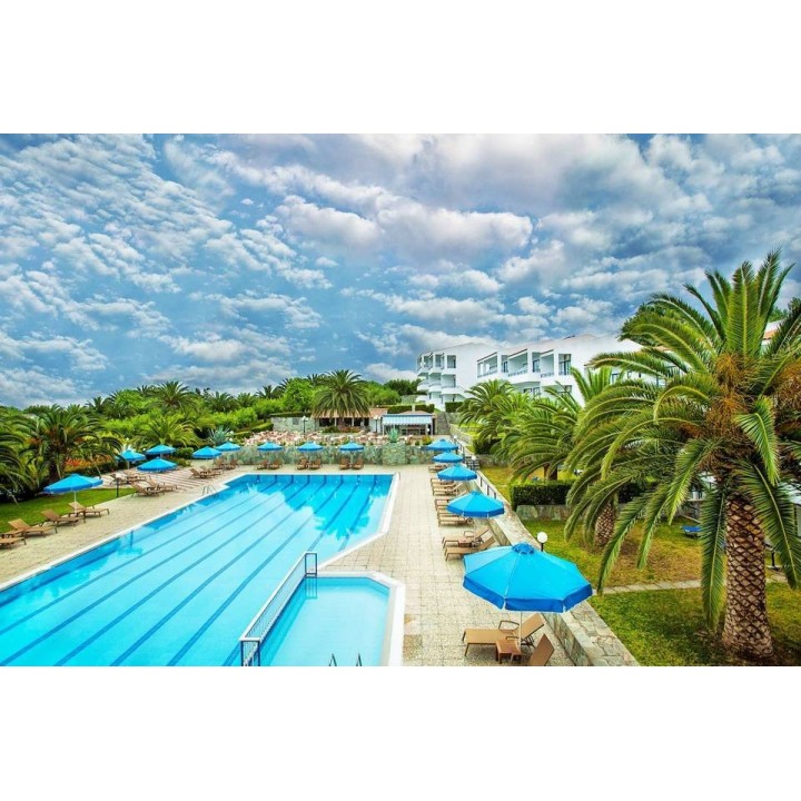 Xenios Port Marina Hotel