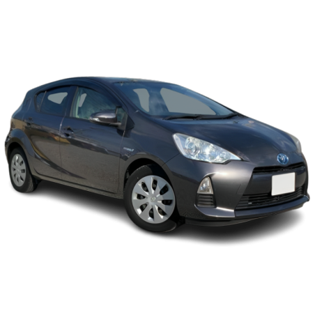 TOYOTA AQUA 1.3