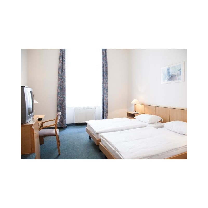 City Hotel Ring