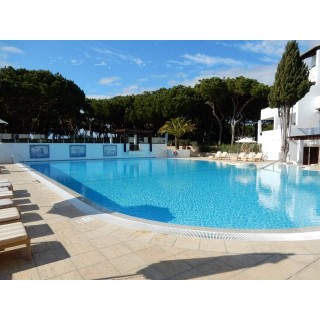 Pine Cliffs Hotel, a Luxury Collection Resort