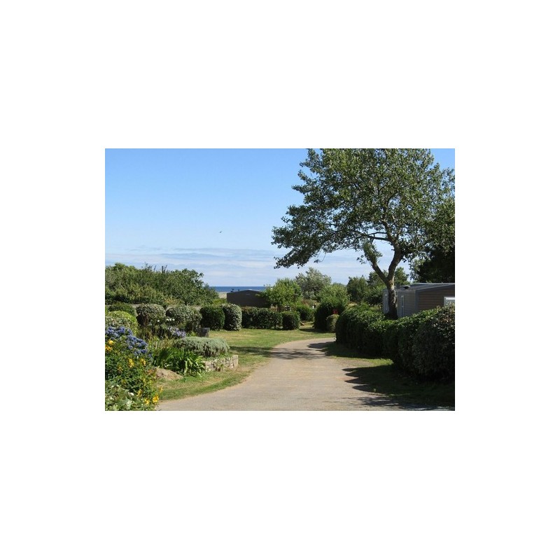 Camping Les Vergers De Squividan