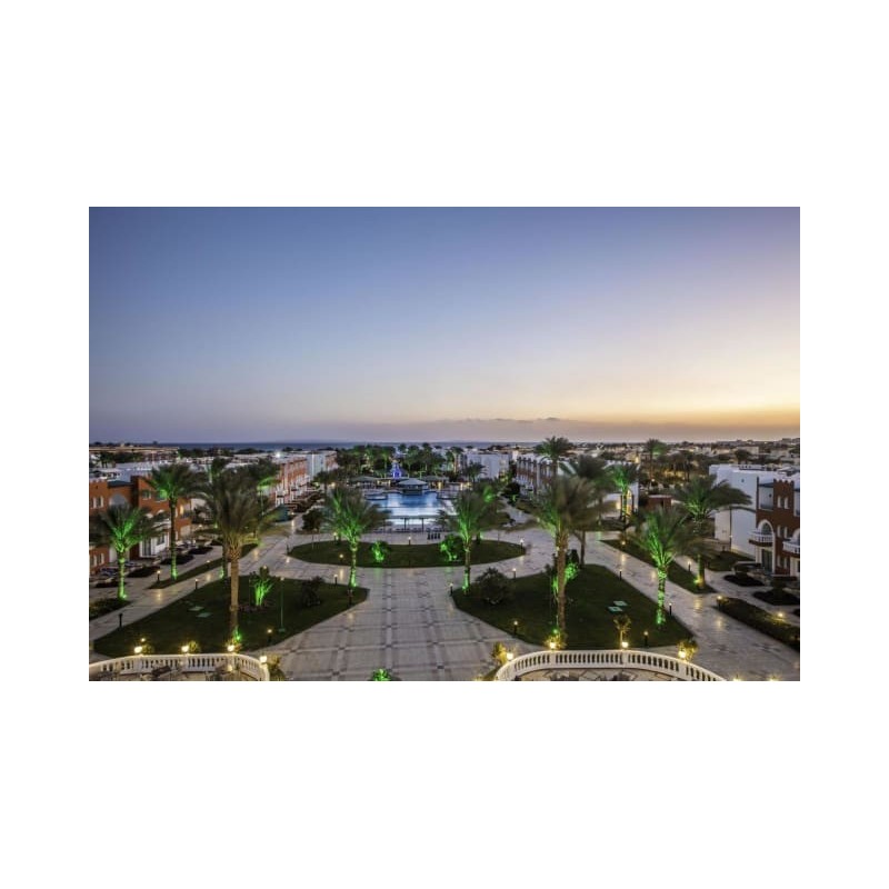 SUNRISE Garden Beach Resort