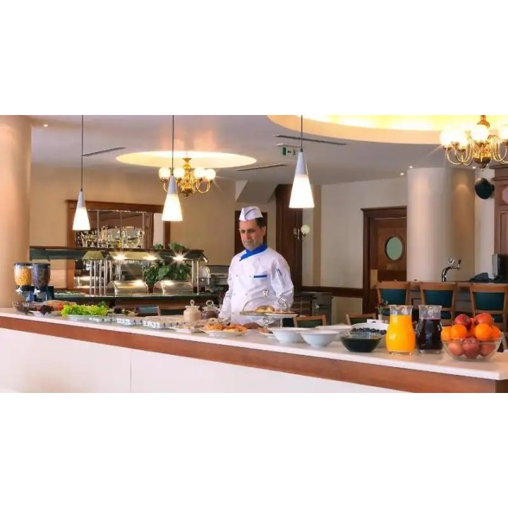 Taksim Metropark Hotel